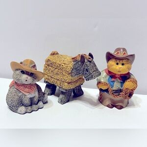Hallmark Merry  Miniatures Cowboy Kitties With Horse Small Pet Figurine Set